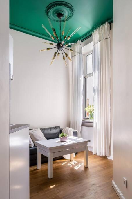 Apartment In The City Center!